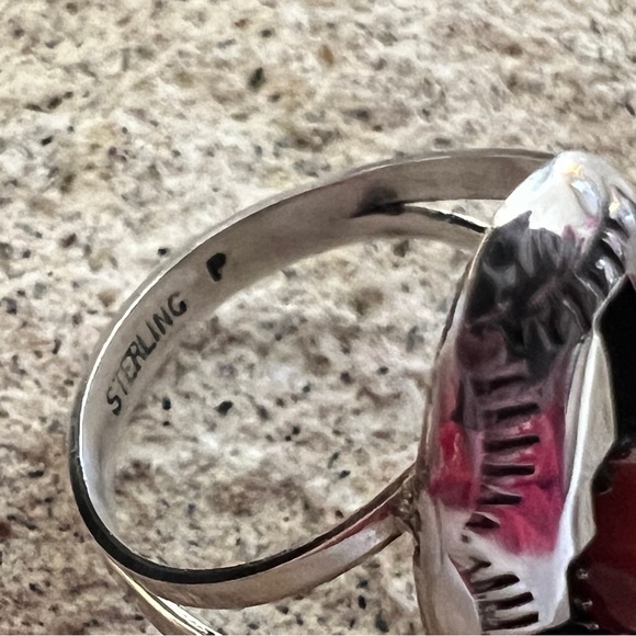❤️ Signed Native Felix Perry Red Spiny Shadow Box Ring Navajo Unisex Size 5.75 - Picture 5 of 13